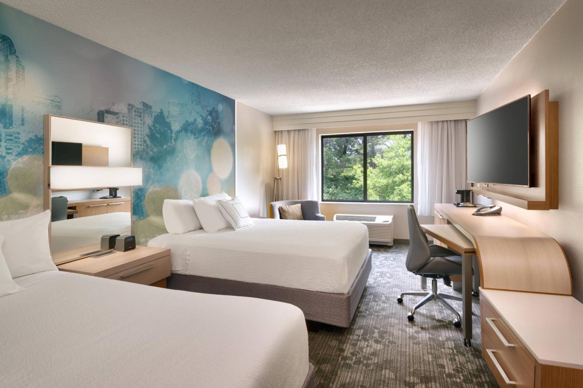 Courtyard By Marriott Charlotte Airport Loso Exterior photo